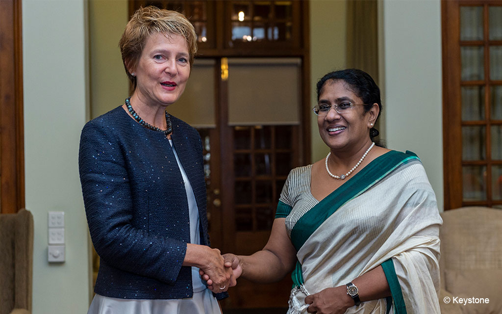 Bundesrätin Simonetta Sommaruga mit der sri-lankischen Justizministerin Thalatha Atukorale